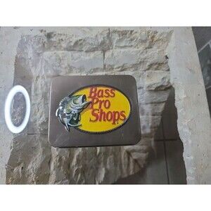 BASS PRO SHOP / TIN BOX